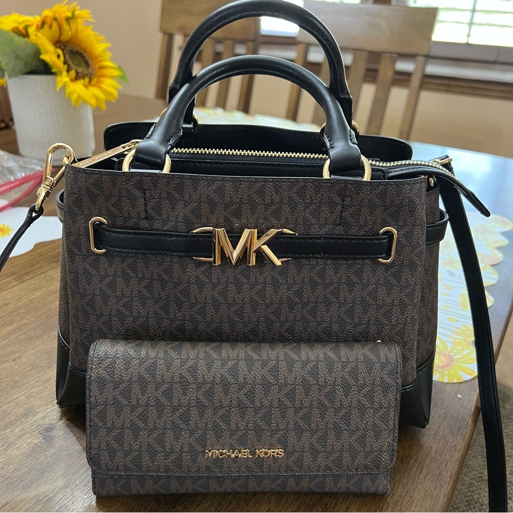 Michael Kors Medium Logo Purse and matching wallet